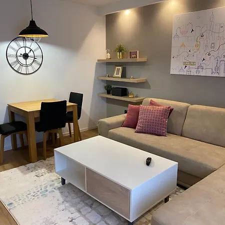 Zara Apartment